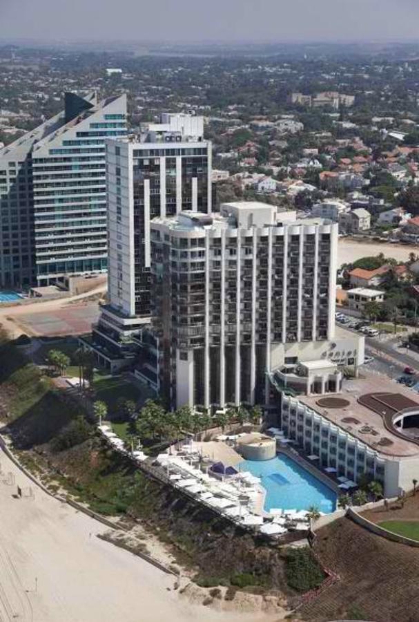 Beach Apartment- Breathtaking Views With Bomb Shelter Herzliya Ngoại thất bức ảnh