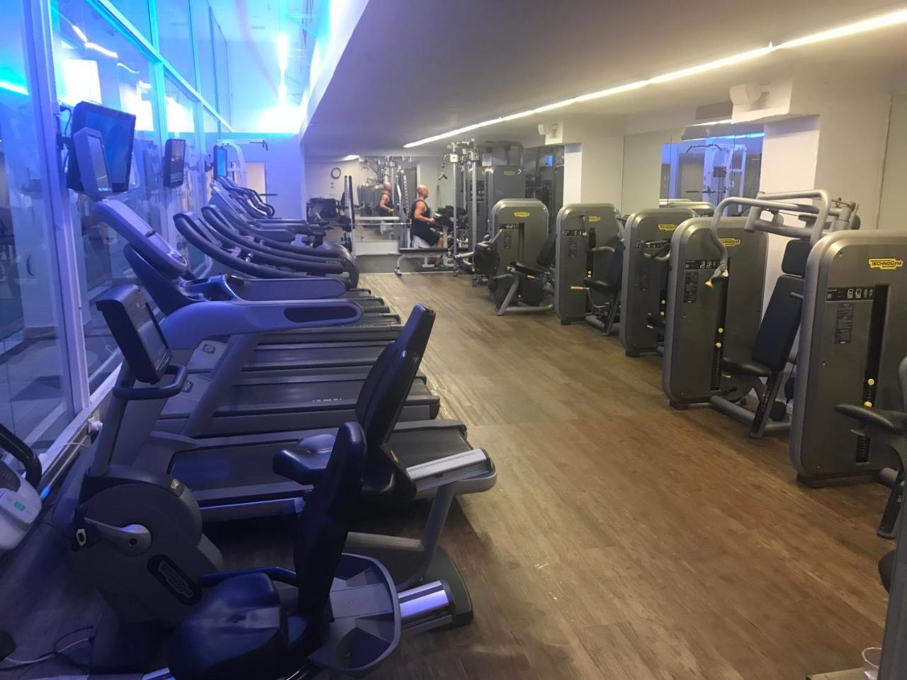 Beach Apartment- Breathtaking Views With Bomb Shelter Herzliya Ngoại thất bức ảnh